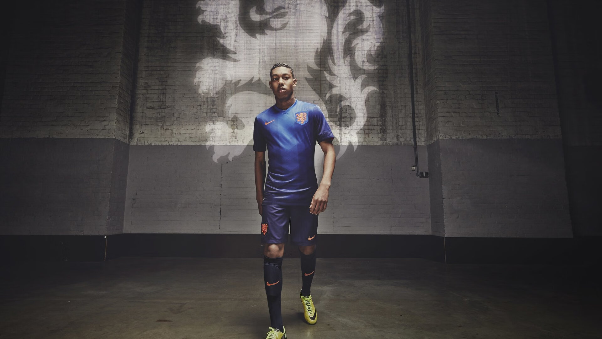 红白风暴，一场不眠的灯光与辛杜的关键一击